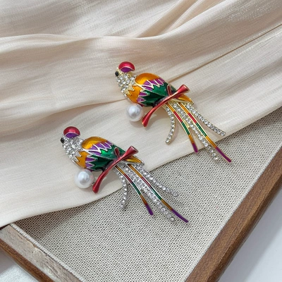 New simulation parrot brooch fashion luxury enamel pearl bird collar pin personality accessories corsage women