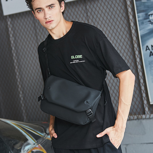 New cross-body bag, men's trendy brand, cross-border men's shoulder bag, fashion messenger bag, student casual shoulder bag, Japanese backpack