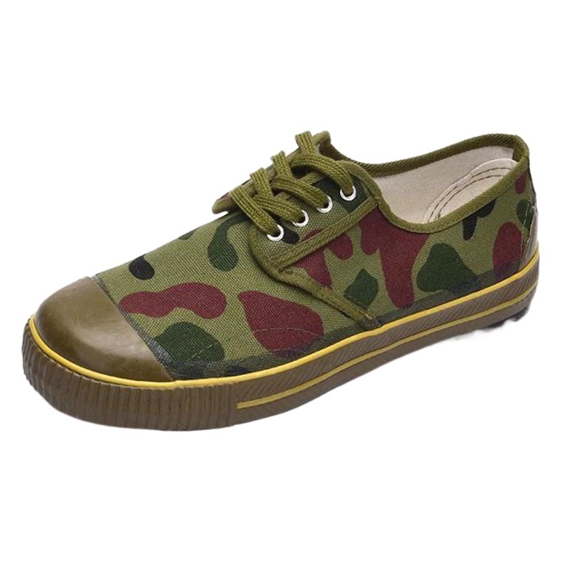 Factory direct High help labor protection site work stall camouflage liberation shoes military training shoes rubber shoes a generation of hair