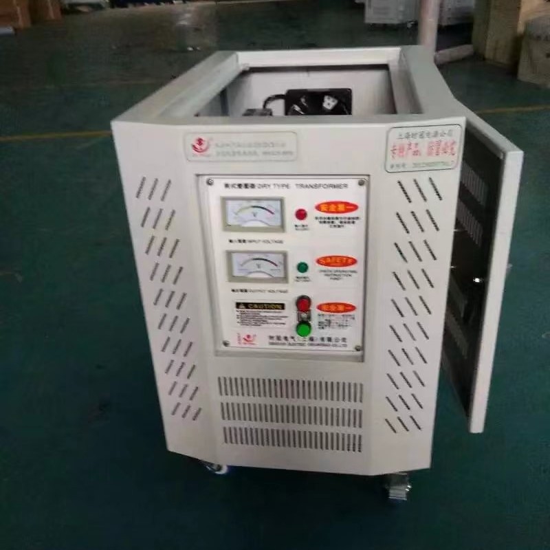 现货热销sbk-1kva 380v转220v三相隔离变压器,三相控制变压器