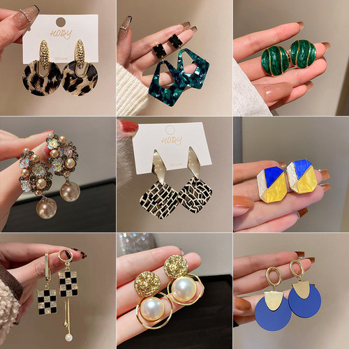 925 Silver Needle European and American Exaggerated Geometric Earrings Personalized Asymmetric Earrings Temperament High-end Earrings Wholesale for Women