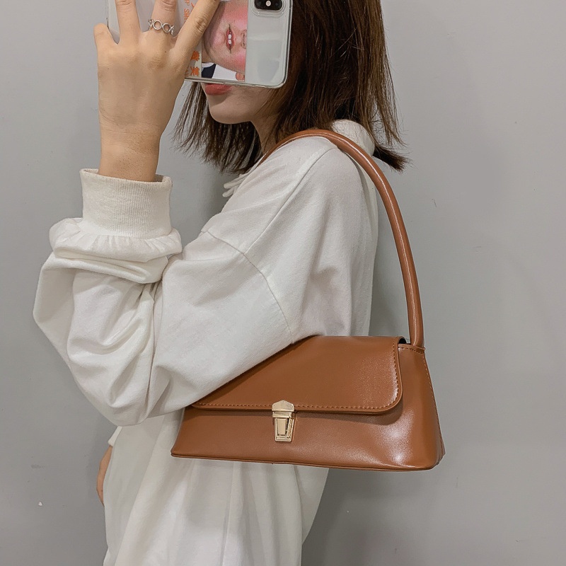 French Style Retro Shoulder Bag For Women Versatile Handbag_voghion.com