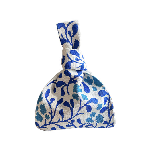 New knitted handbag for women, spring, autumn and summer, Korean version, Japanese style, versatile large capacity bucket bag, tote handbag