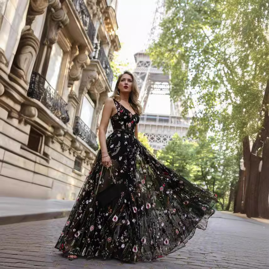 Vestido largo de fiesta con escote en V profundo, sin mangas, bordado, ajustado y sin espalda, estilo europeo y americano, sexy, para eBay 2026.