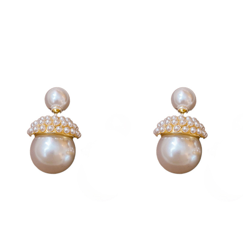 S925 aguja de plata de Corea del Sur de doble cara pendientes de perlas de dos piezas pendientes de diseño de temperamento retro simple de las mujeres