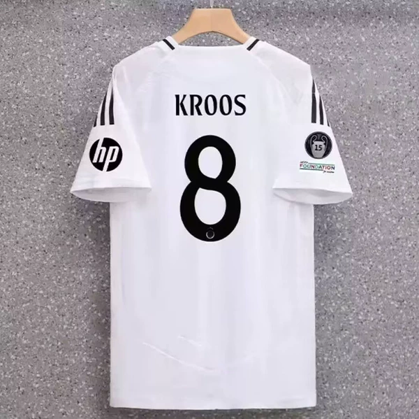 Home court number 8 + armband