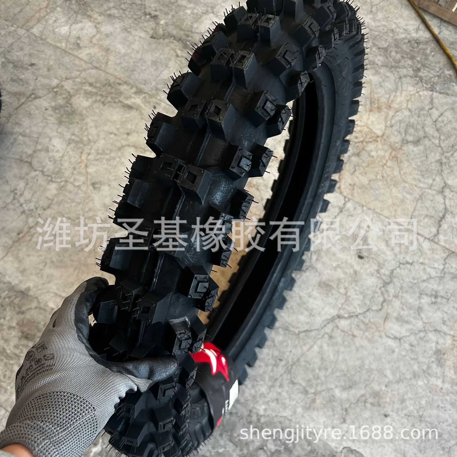 6b8140eb06de45cdc1f54a4042f883