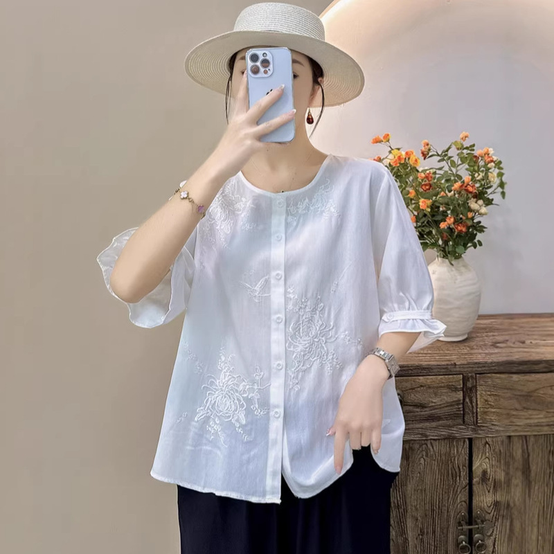 Real Shot of 2026 Vintage Artistic Embroidered Cotton-Linen Shirt with Artistic Lace Sleeves and Single-Breasted Button-Up Shirt with a Stylish Cardigan Look Real Shot of 2026 Vintage Artistic Embroidered Cotton-Linen Shirt with Artistic Lace Sleeves and Single-Breasted Button-Up Shirt with a Stylish Cardigan Look