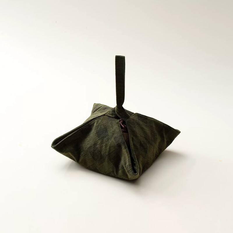 Bento Tea Set Storage Bag, Hand-Sewn, Safe and Anti-Collision, Portable for Outdoor and Home Use, Fabric Bag with Tea Tray