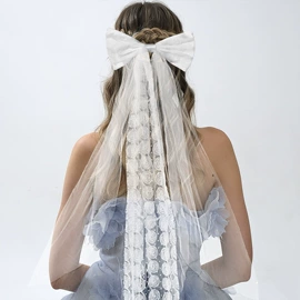 插梳;发带;皇冠