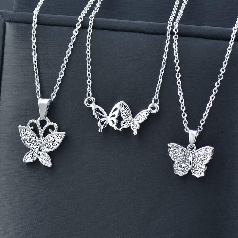 Simple Style Butterfly Titanium Steel Inlay Rhinestones Pendant Necklace 1 Piece