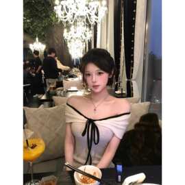 法式白色一字肩连衣裙女夏季生日穿搭性感纯欲气质修身包臀长裙子