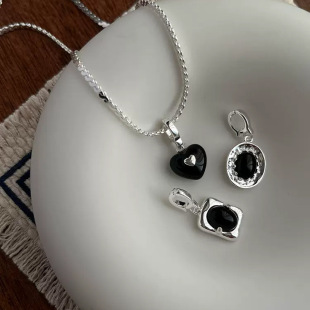 Pendant with pigtail, chain, necklace, sweater, 2024 years
