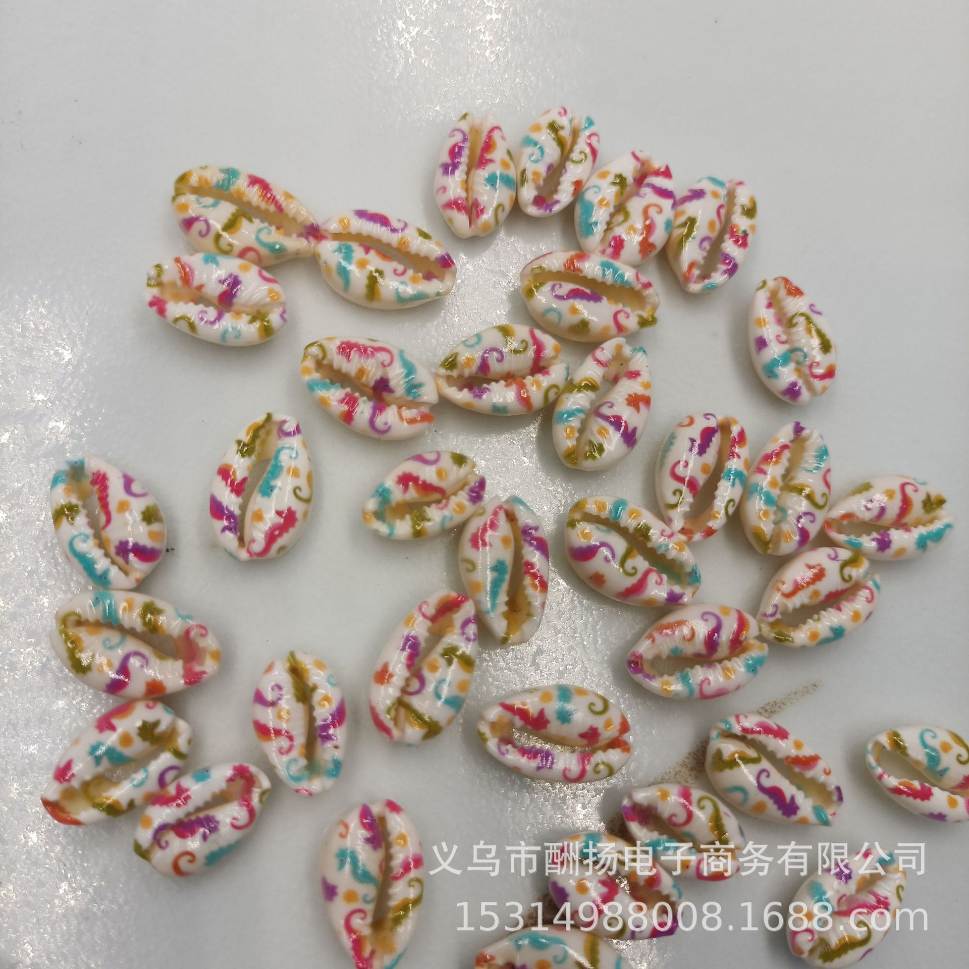New multi-color seahorse design, 1 piece