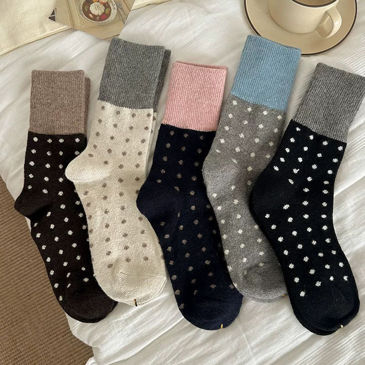 Una pieza para hombres y mujeres, cuatro estaciones, calcetines cortos desodorantes y absorbentes de sudor, calcetines desechables, calcetines de algodón para hombres