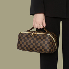 2024新款經典高級格子老花化妝包大容量高顏值復古便攜洗漱包批發