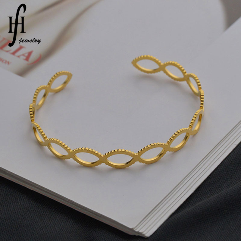 Europe And America Cross Border Trendy Oval Bracelet Female C- Shaped Open Hollowed Fashion Simple Bracelet Ring Stitching Open-ended Bracelet display picture 1