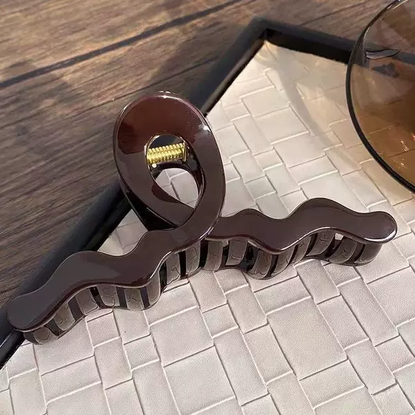 Unique design large wave hair clip, vintage and sophisticated, women's back-of-head updo claw clip hair accessory, shark clip for women
