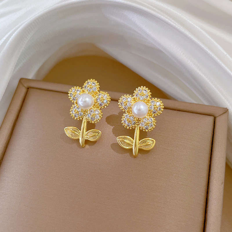 Parure collier et boucles d oreilles de luxe avec diamants_voghion.com