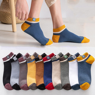 Socks men's ins trendy sports spring and autumn thin socks sweat-absorbent deodorant cotton socks summer breathable boat socks wholesale