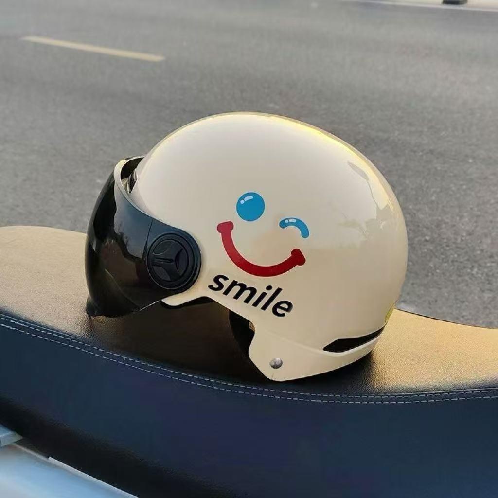 Newly certified helmets for men and women, electric vehicle and motorcycle sun protection, UV protection, autumn and winter safety helmets
