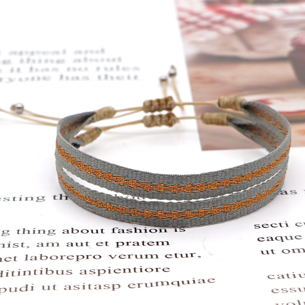 Nihaojewelry Bohemian Style Hand-woven Bracelet Wholesale Jewelry display picture 5