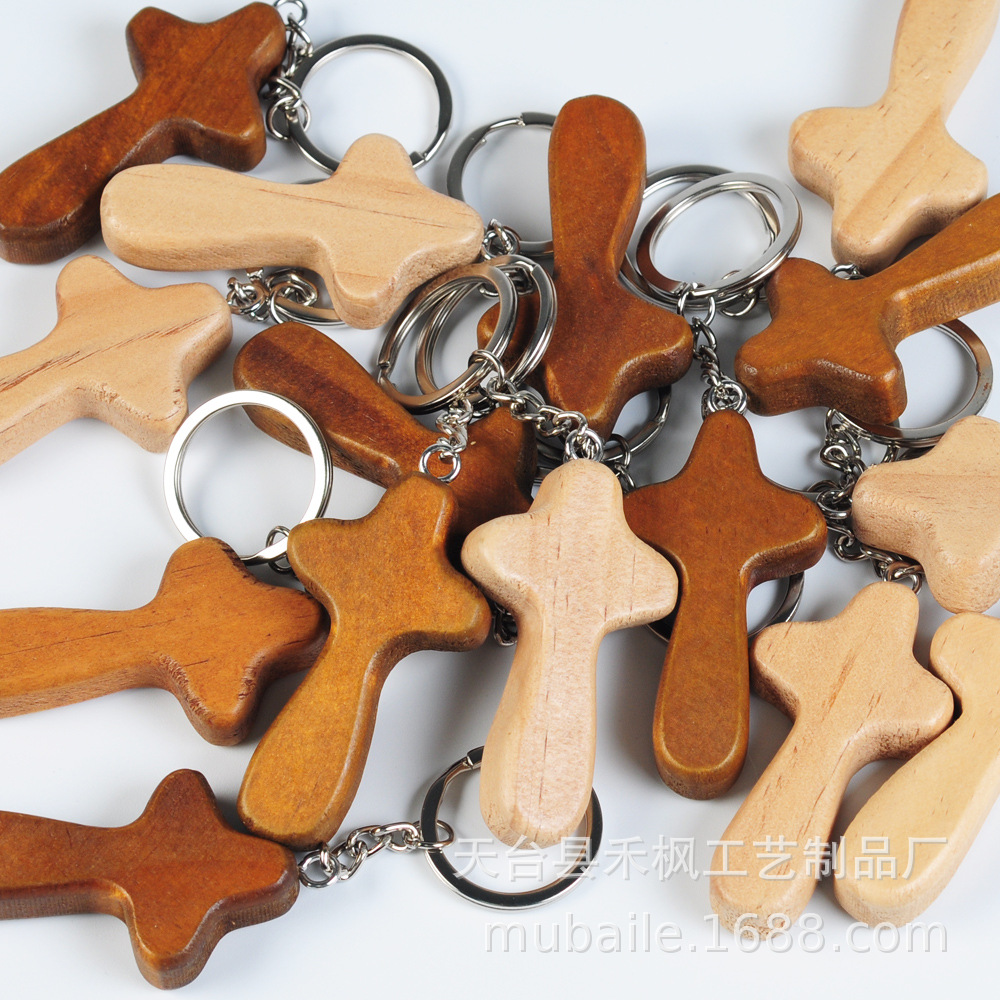 Suministro directo de fábrica de madera Cruz llavero de madera Cruz Colgante Cruz llavero decorativo llave de madera