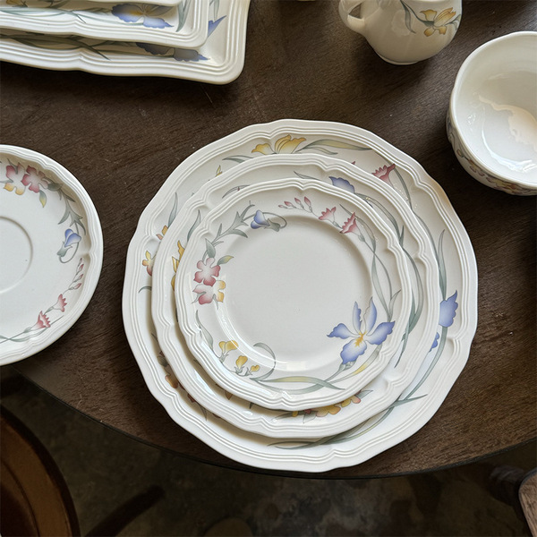Ceramic tableware