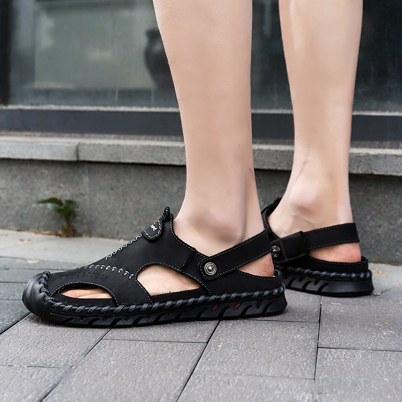 中年男士皮凉鞋