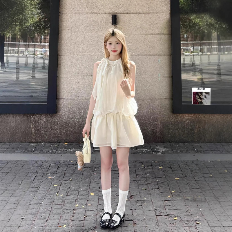 French-Style Sleeveless Halter Dress for Women, 2026 Summer New Model, Apricot Color, Elegant Sheer Fabric, Vacation Short Dress for Petite Figures French-Style Sleeveless Halter Dress for Women, 2026 Summer New Model, Apricot Color, Elegant Sheer Fabric, Vacation Short Dress for Petite Figures