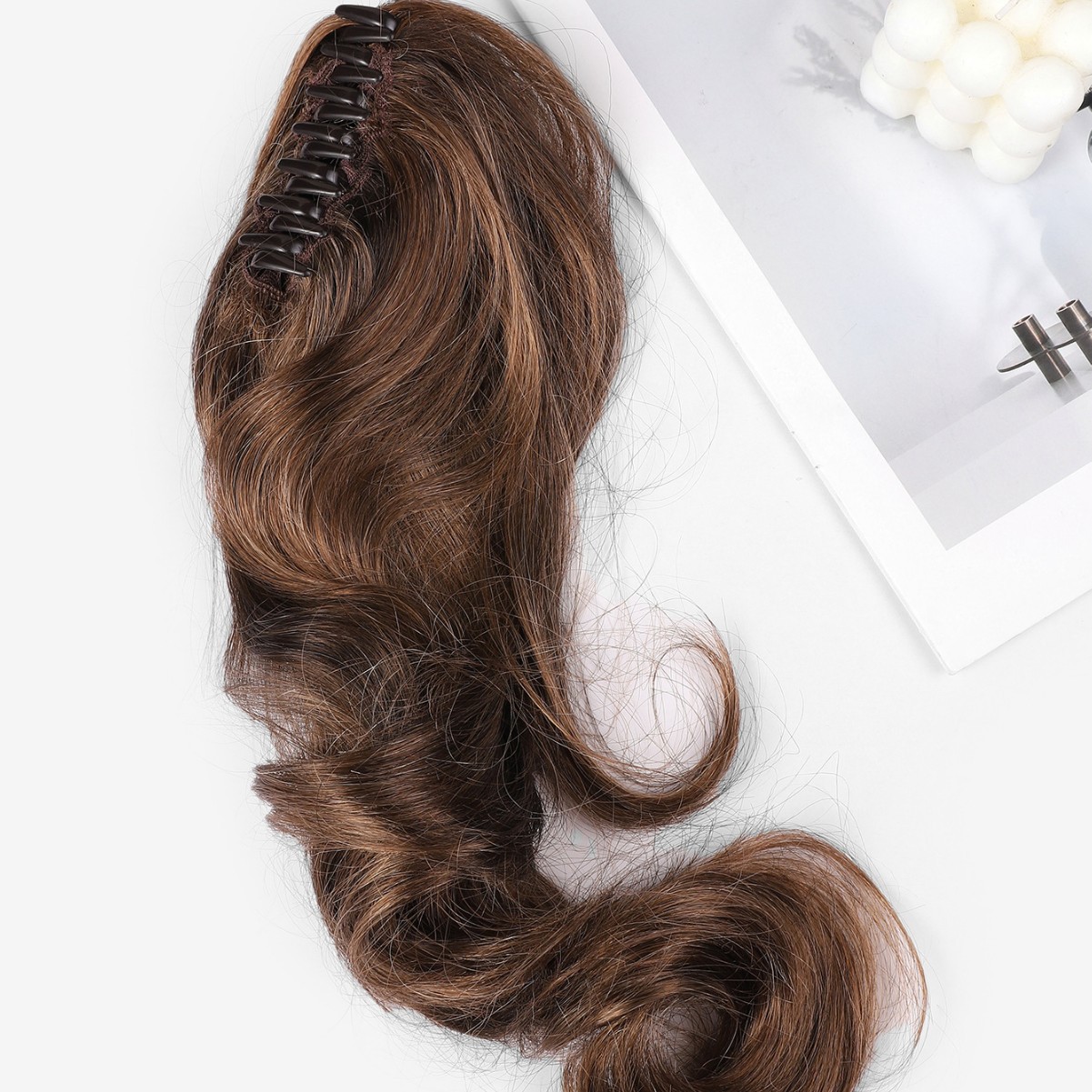 Cauda de caballo grande ondulado mujer simulación de cabello humano americano dulce picante alta trenza de cabello rizado natural gran clip de agarre caballo