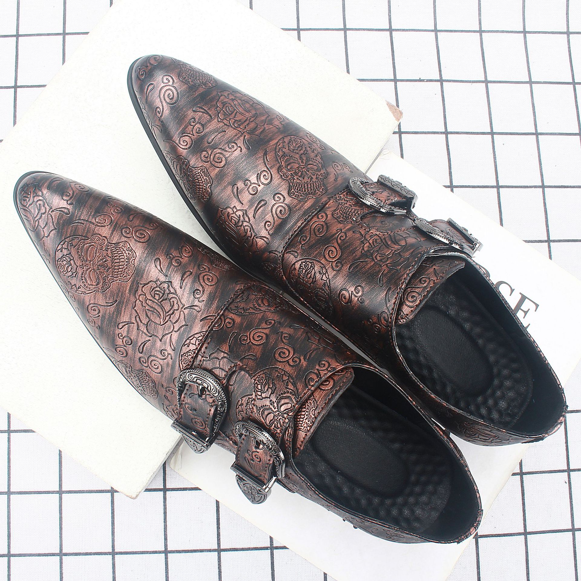 �¿����ɫ��Ь���Ьʱ��������ͷ�߸��׽�Ь1225