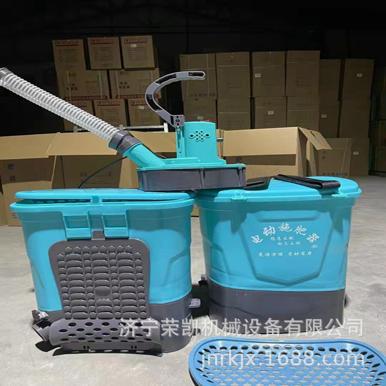 电动后背施肥器厂家批发农用颗粒撒化肥背负式水稻施肥自动投饵机