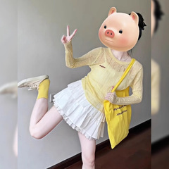 夏のootdはいつでもビーチ風がドーパミンの清純で独特な綺麗なワンピースを着ています。
