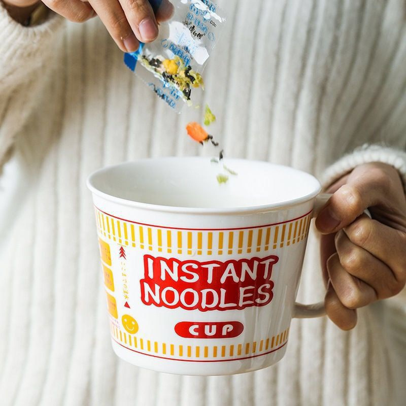 日本式の創意陶磁器のカップラーメンの電子レンジは碗の学生寮に適用します。|undefined