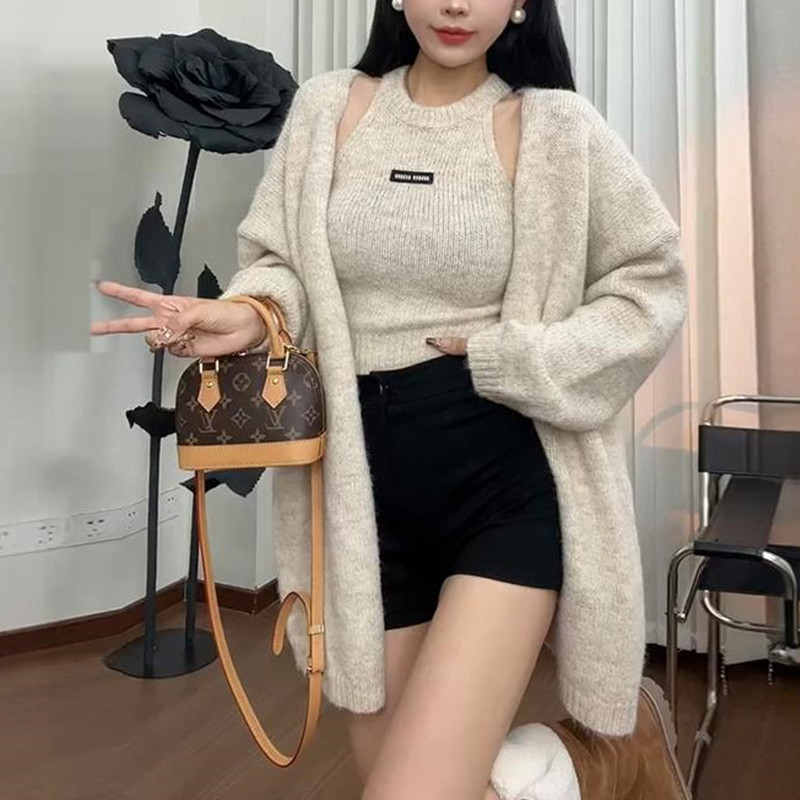 Early Autumn Atmosphere, Lazy Style Sweater Jacket, Women's Mid-Length Knitted Cardigan Vest Two-Piece Set Early Autumn Atmosphere, Lazy Style Sweater Jacket, Women's Mid-Length Knitted Cardigan Vest Two-Piece Set