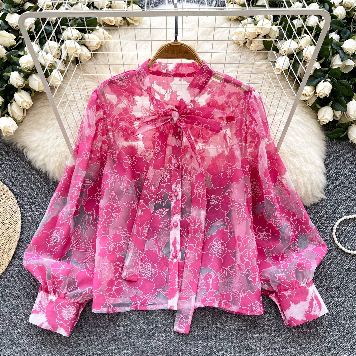 Французский стиль высокого уровня с бантом с V-образным вырезом фонарь рукава рубашка женская тонкая вышивка шикарная сетка топ