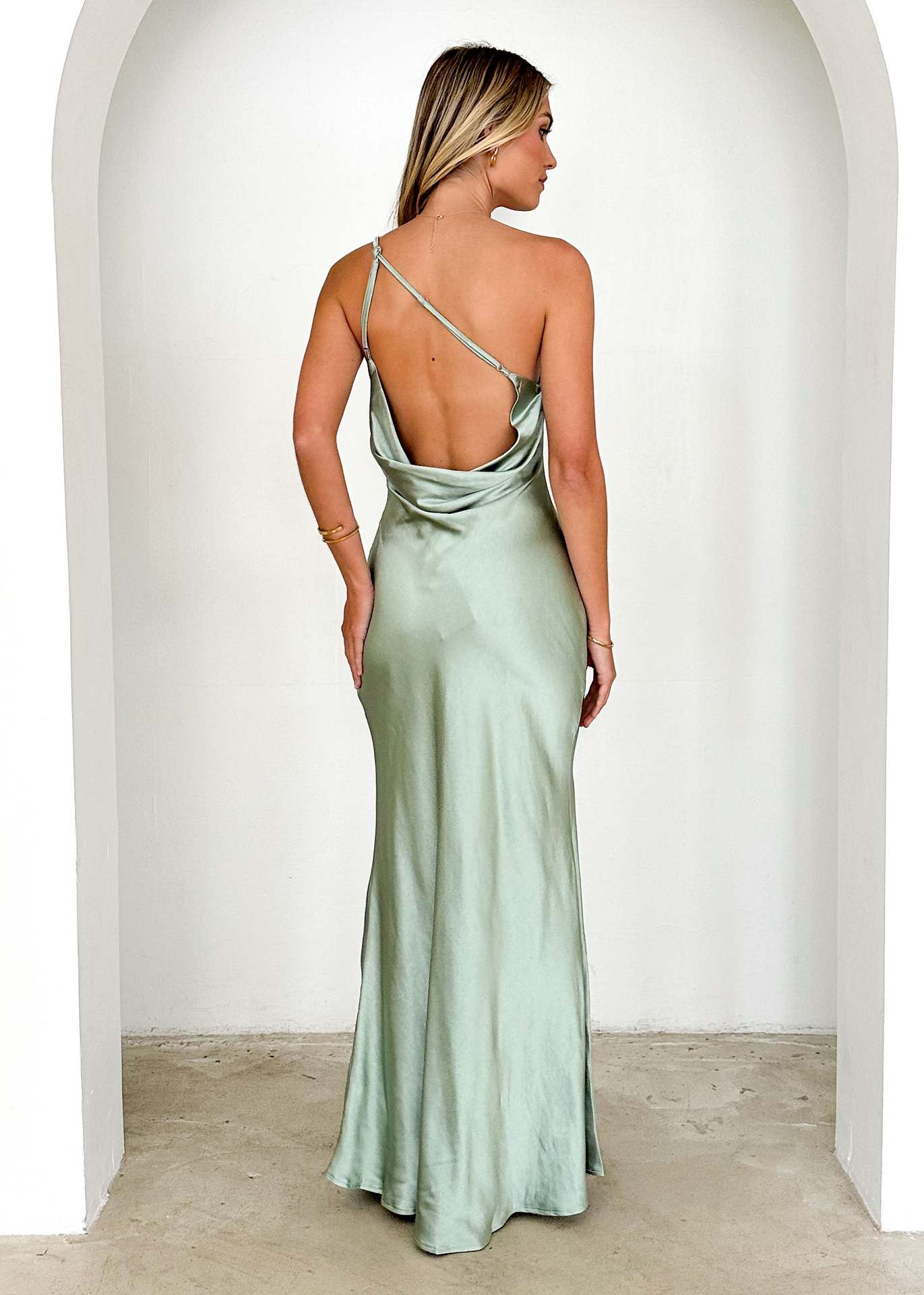Trend Sexy Diagonal Collar Sling Backless Party Slim Fit Dress Women