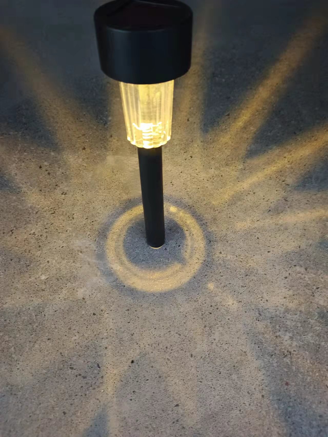 태양열 플라스틱 튜브 스틱 램프 따뜻한 빛