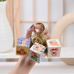 インターネット有名人カピバラルービックキューブキーホルダーかわいいカピバラ漫画キーチェーンカップルバッグペンダント小さなギフトラビットキューブ