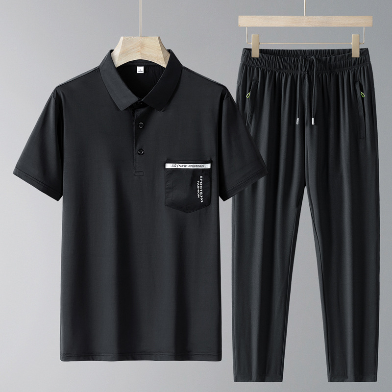 Papá con un nuevo conjunto de deportes casuales de mediana edad hombre de verano de manga corta pantalones largos de verano de hielo dos piezas