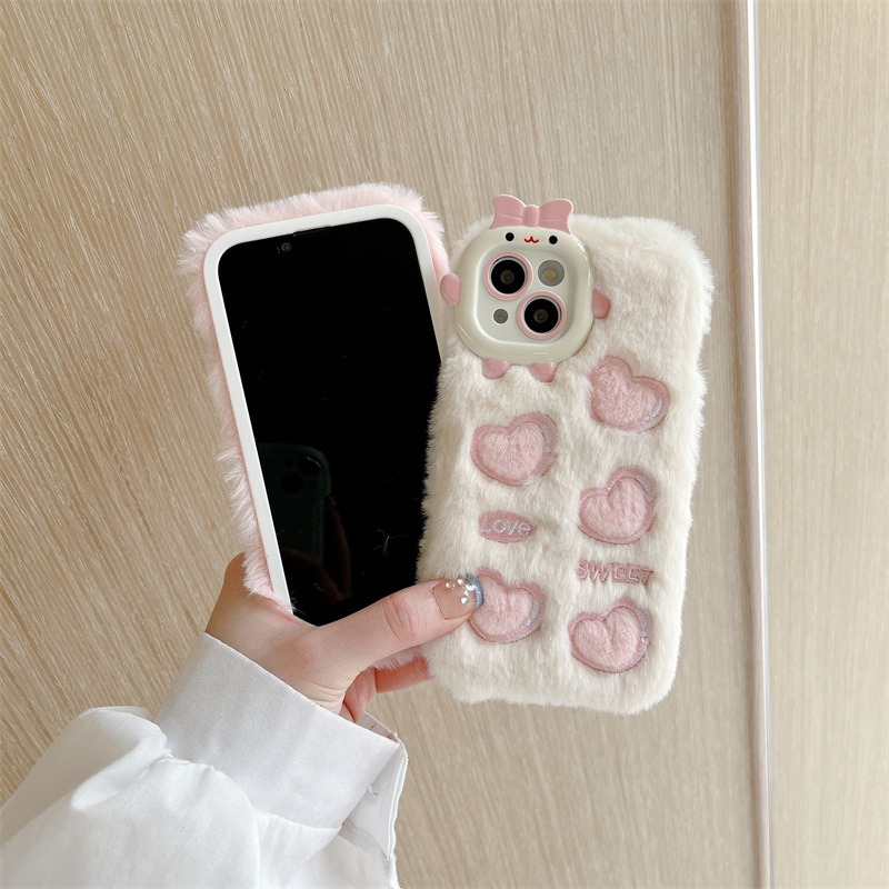 Little Monster Plush Bordado Amor Adequado para iPhone 14 Promax Apple 13 Pro Phone Case 11/12 Outono/Inverno_voghion.com