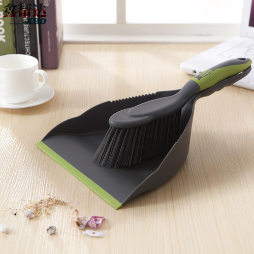 Small broom set plastic mini dustpan to clean dust home desktop kitchen broom keyboard brush pet feces