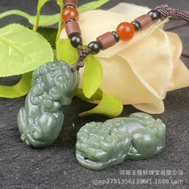 玉器工艺品;吊坠;手镯