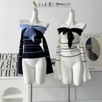 Белый вязаный свитер с открытыми плечами, тренд сезона