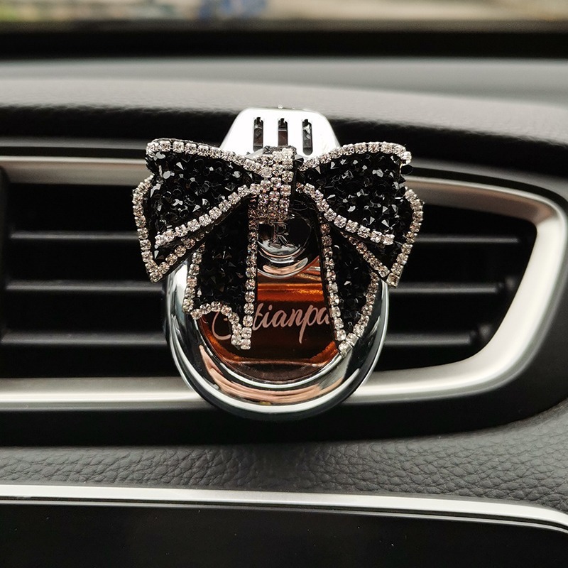 Perfumes de automóviles aromáticos aire acondicionado ventilación perfumes duraderos artículos de decoración de automóviles adornos para hombres y mujeres