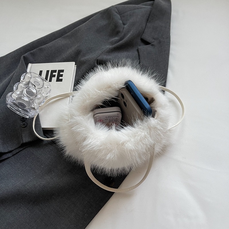 Bolso de mano peludo 2024 nueva moda bolso cuadrado de lana de perla texturizado bolso de mujer