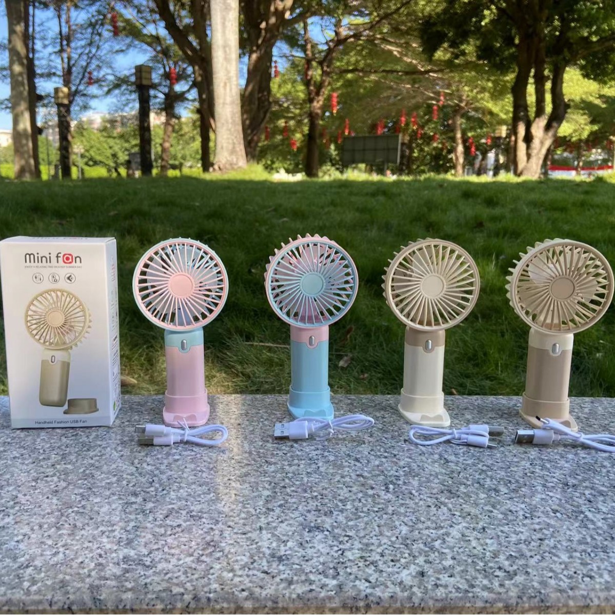 新款手持迷你小风扇便携式风力大户外学生宿舍办公桌面支架小风扇