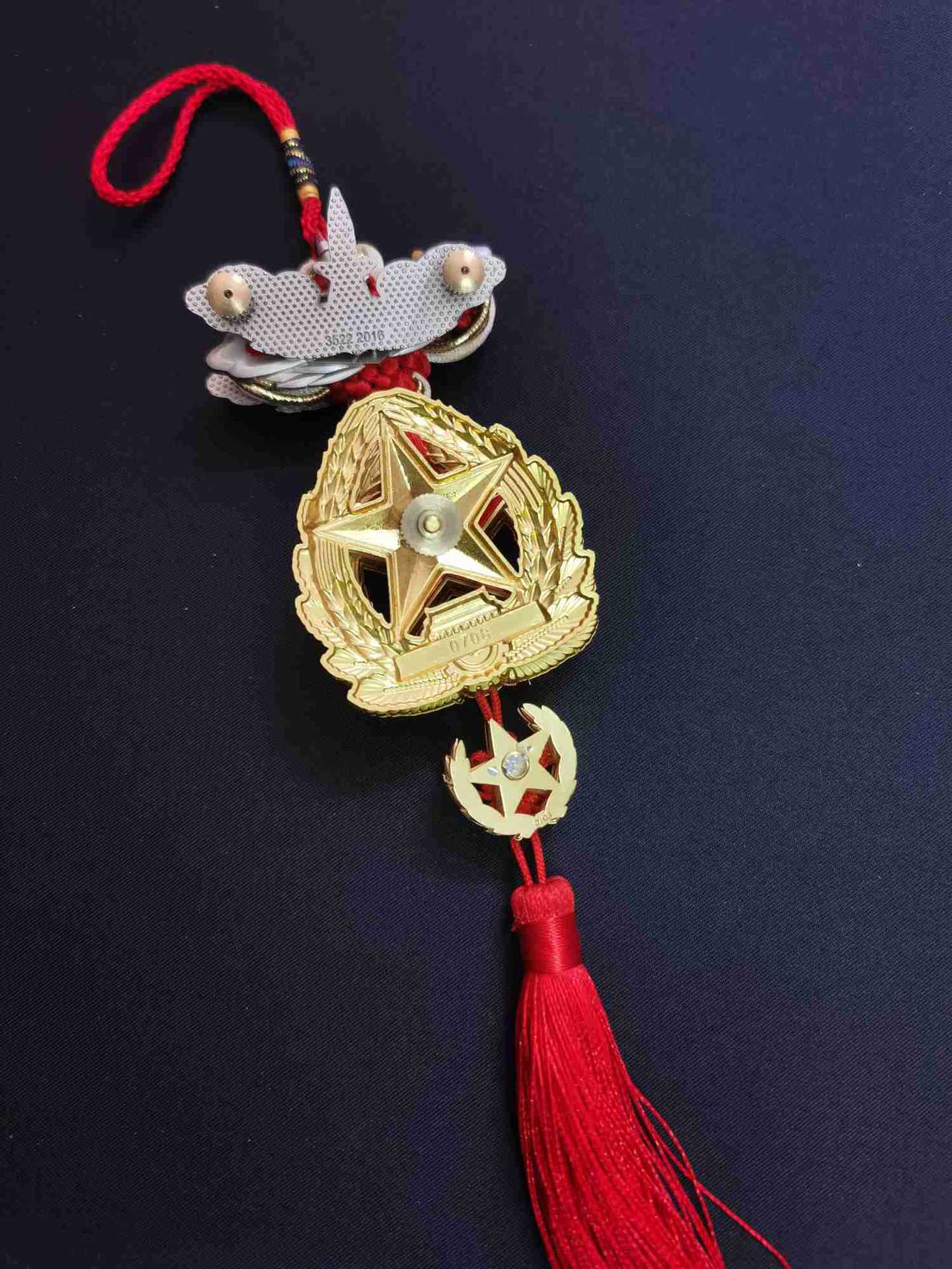 Car pendant patriotic five-pointed star red flag car rearview mirror decoration pendant Chinese heart soldier male car pendant