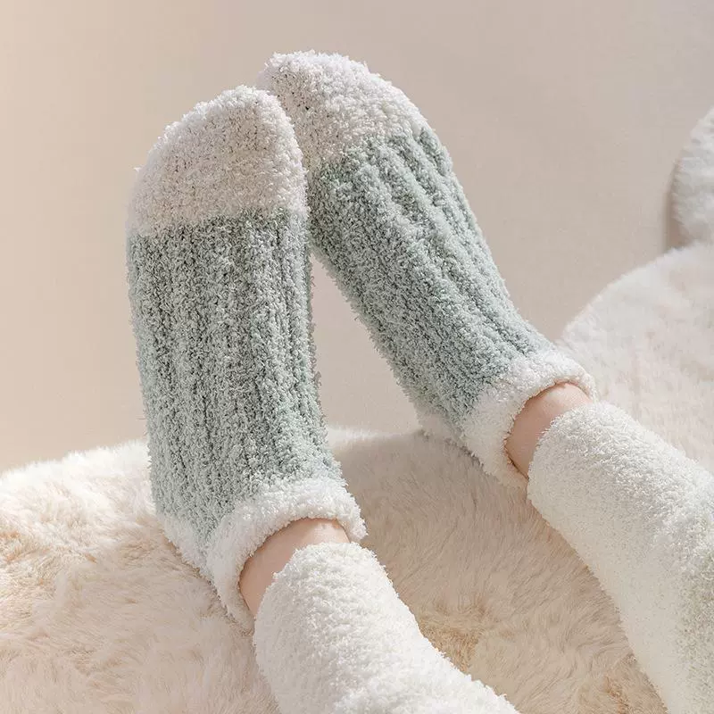Зимние коралловые бархатные тёплые носки